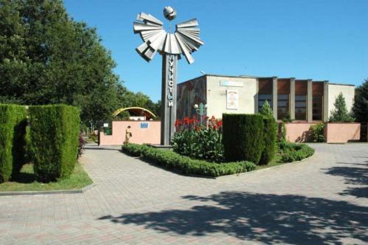 Госпитализированы более 40 человек: В Крыму произошло массовое отравление детей Госпитализированы более 40 человек: В Крыму произошло массовое отравление детей