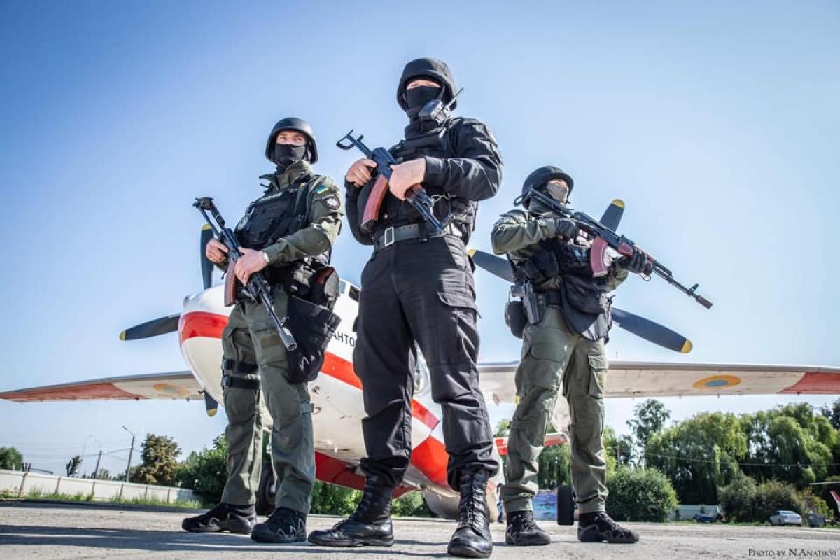 Все спецподразделения МВД заступили на дежурство по всей стране, - Шкиряк Все спецподразделения МВД заступили на дежурство по всей стране, - Шкиряк