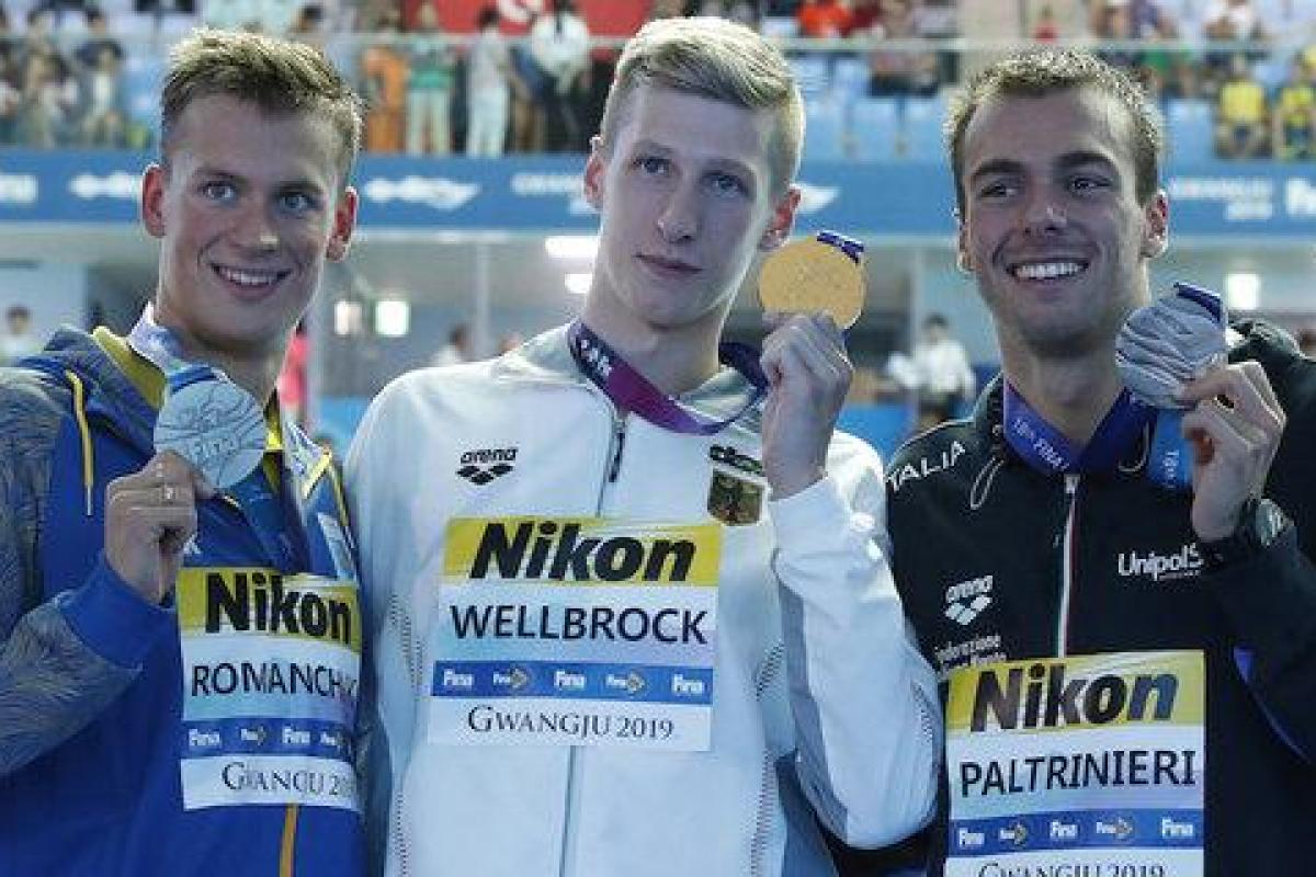Украинский пловец Романчук занял второе место на чемпионате мира в Кванджу Украинский пловец Романчук занял второе место на чемпионате мира в Кванджу