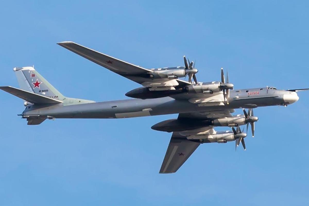 Российский самолет сцепился с южнокорейскими истребителями: В РФ изложили свою версию инцидента