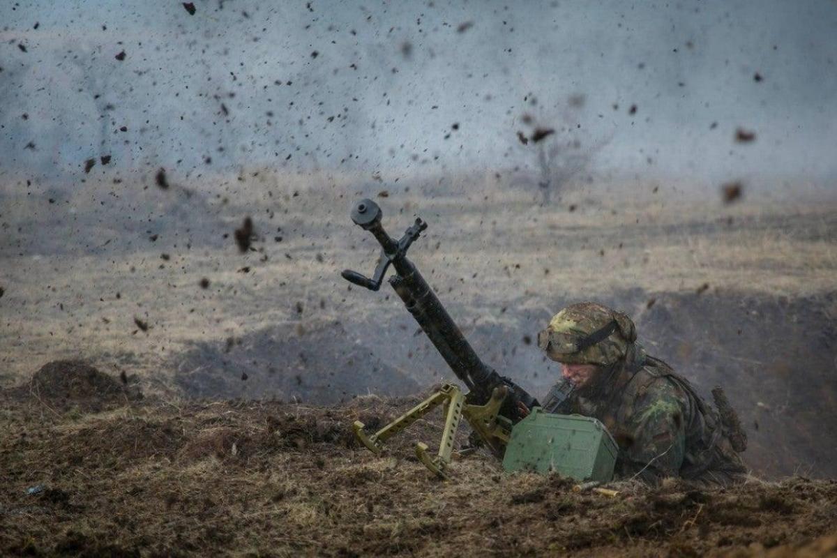 В течении суток боевики два раза открывали огонь на Донбассе В течении суток боевики два раза открывали огонь на Донбассе