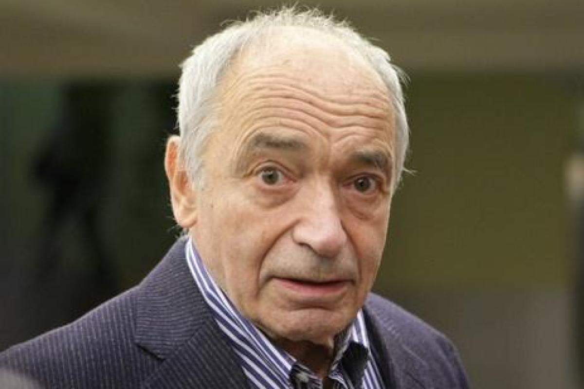 Валентин Гафт попал в больницу с инсультом