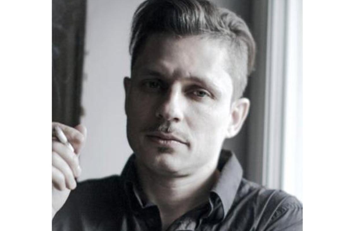 Известный российский режиссер разбился в ДТП Известный российский режиссер разбился в ДТП