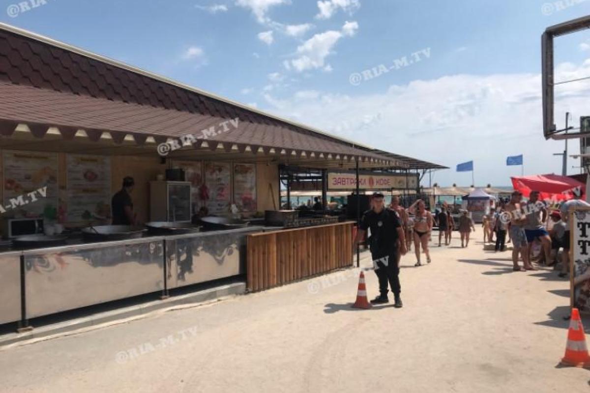 Стрельба в Кирилловке: на пляже кавказцы устроили "разборки" Стрельба в Кирилловке: на пляже кавказцы устроили "разборки"