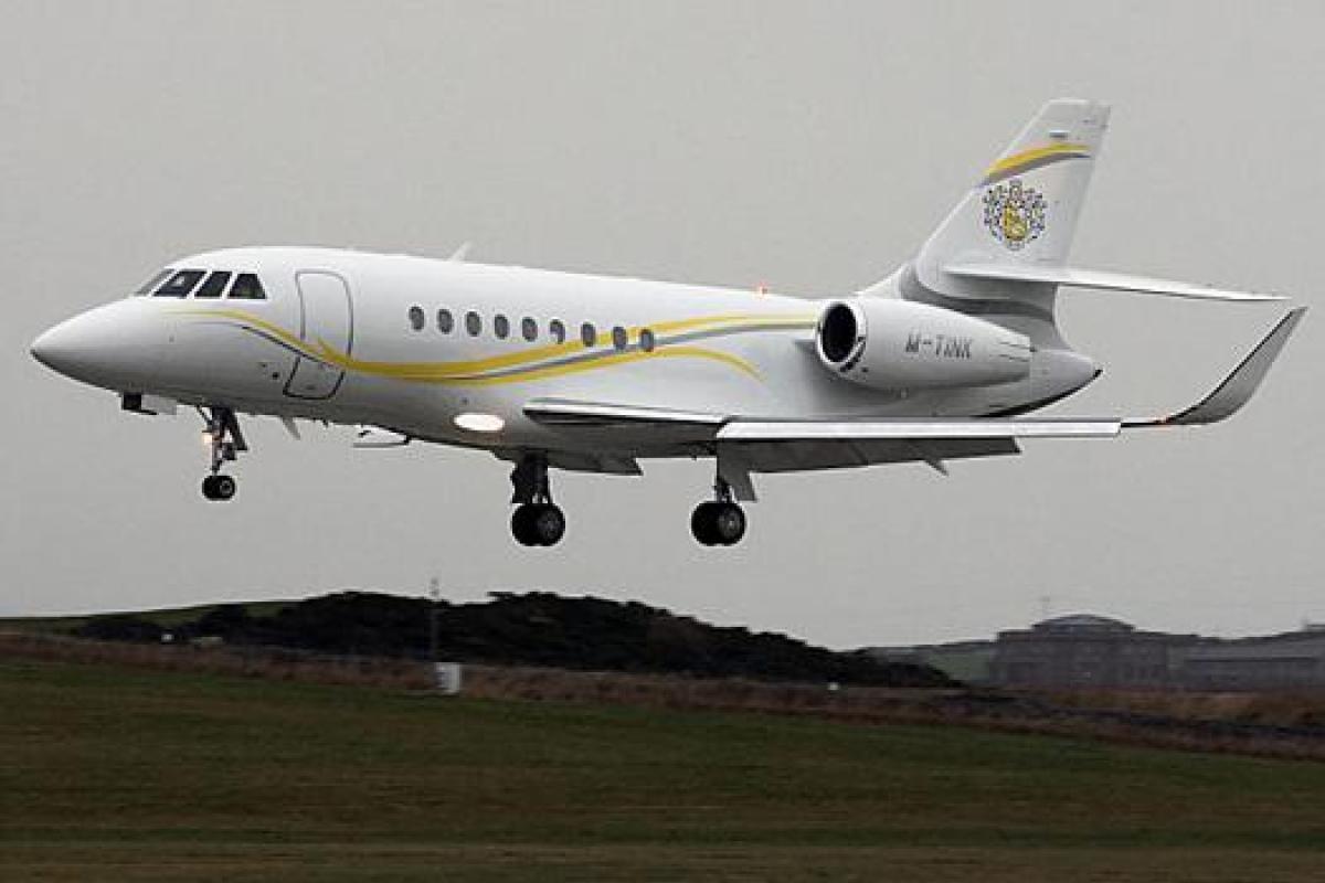 Напролом: Самолет российского олигарха пролетел над территорией Украины Напролом: Самолет российского олигарха пролетел над территорией Украины