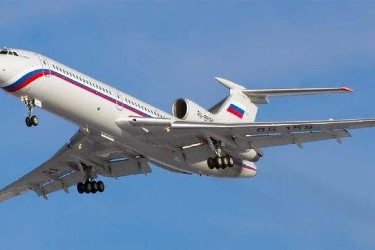 Российский военный самолет отклонился от курса и пролетел над Чикаго