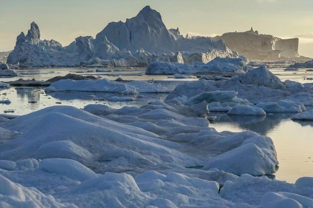 Тревожные данные: Темпы таяния Гренландии удвоились, Антарктиды – утроились Тревожные данные: Темпы таяния Гренландии удвоились, Антарктиды – утроились
