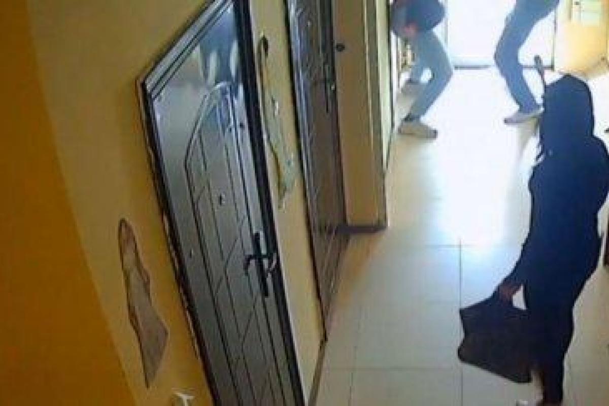 19-летнюю киллершу, которая стреляла в сумского предпринимателя и его дочь, оставили под стражей 19-летнюю киллершу, которая стреляла в сумского предпринимателя и его дочь, оставили под стражей