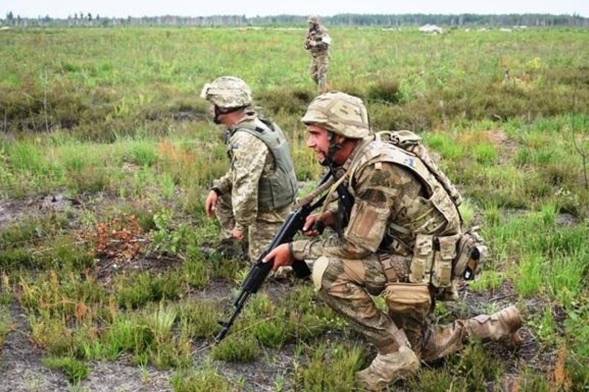 Оккупанты на Донбассе открывали огонь девять раз