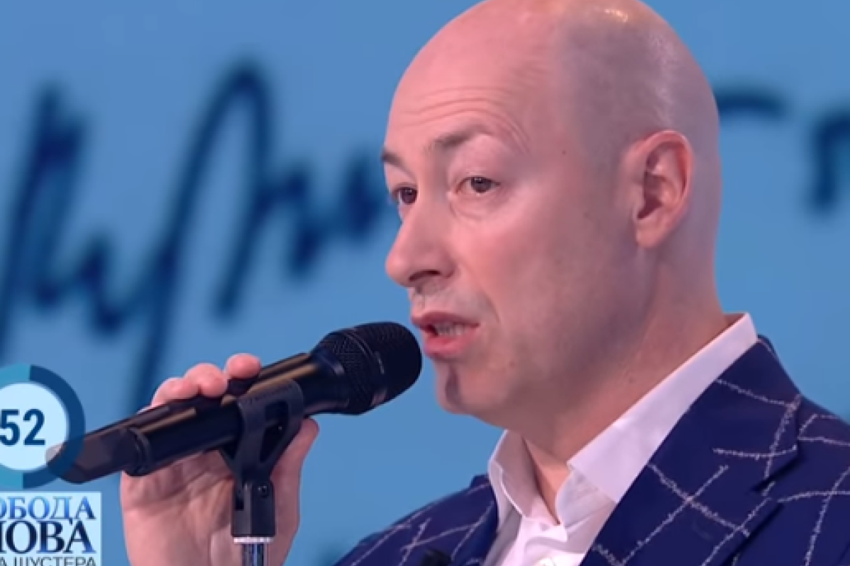 "Там остались не друзья Украины": Гордон предложил отгородиться забором от оккупированных территорий