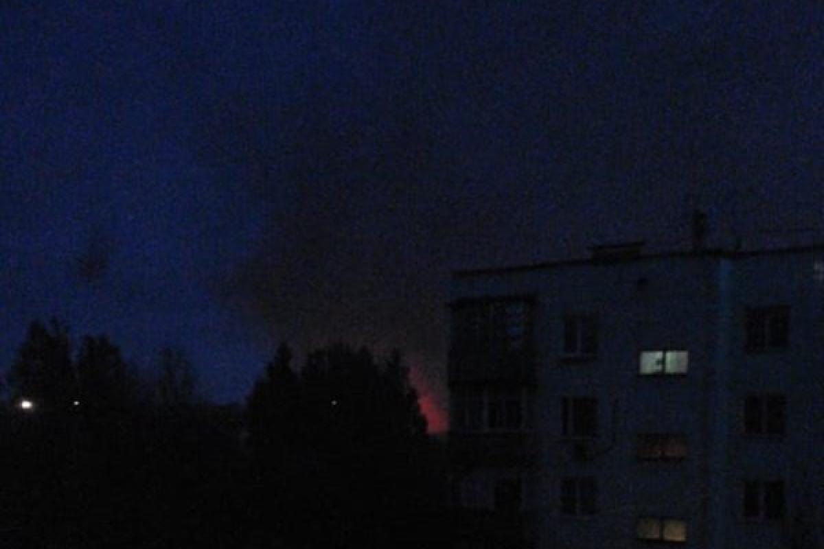 В российском Таганроге пылает завод, производящий вооружение В российском Таганроге пылает завод, производящий вооружение
