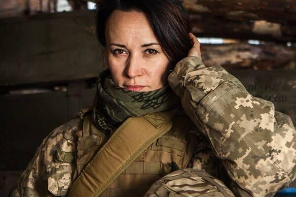 Итоги обыска в доме Маруси Зверобой: изъяли три телефона, блокнот и зарегистрированное оружие Итоги обыска в доме Маруси Зверобой: изъяли три телефона, блокнот и зарегистрированное оружие