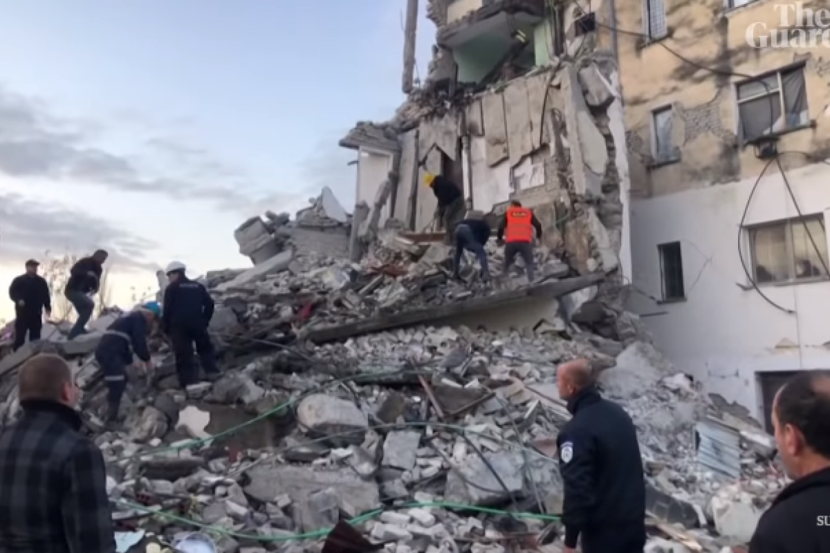 Албанию накрыло разрушительное землетрясение: много жертв и раненых
