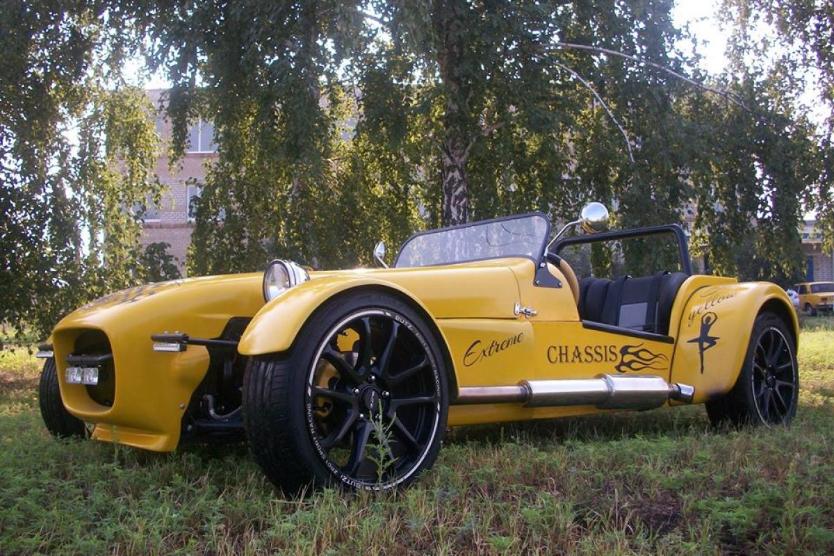 Спорткары из села: Украинец конструирует копии легендарных автомобилей Спорткары из села: Украинец конструирует копии легендарных автомобилей