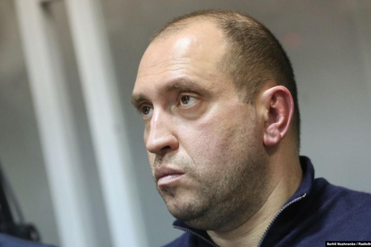 "Король" украинской контрабанды Альперин вышел из СИЗО за 70 миллионов "Король" украинской контрабанды Альперин вышел из СИЗО за 70 миллионов