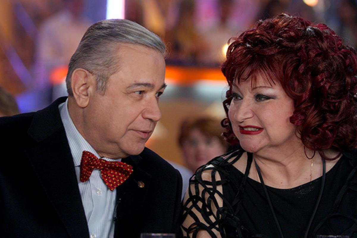 Елена Степаненко высказалась о свадьбе Петросяна с молодой любовницей