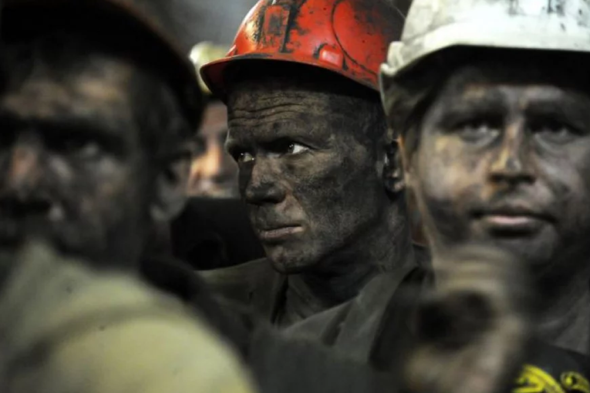 Госказначейство перечислило 322,6 млн грн на зарплаты шахтерам Госказначейство перечислило 322,6 млн грн на зарплаты шахтерам