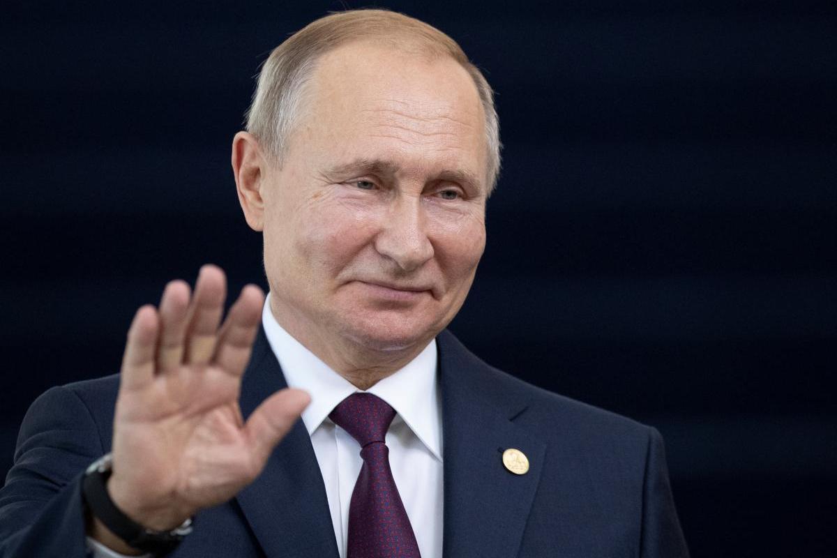 В России предложили переименовать президента в "верховного правителя": реакция Кремля В России предложили переименовать президента в "верховного правителя": реакция Кремля