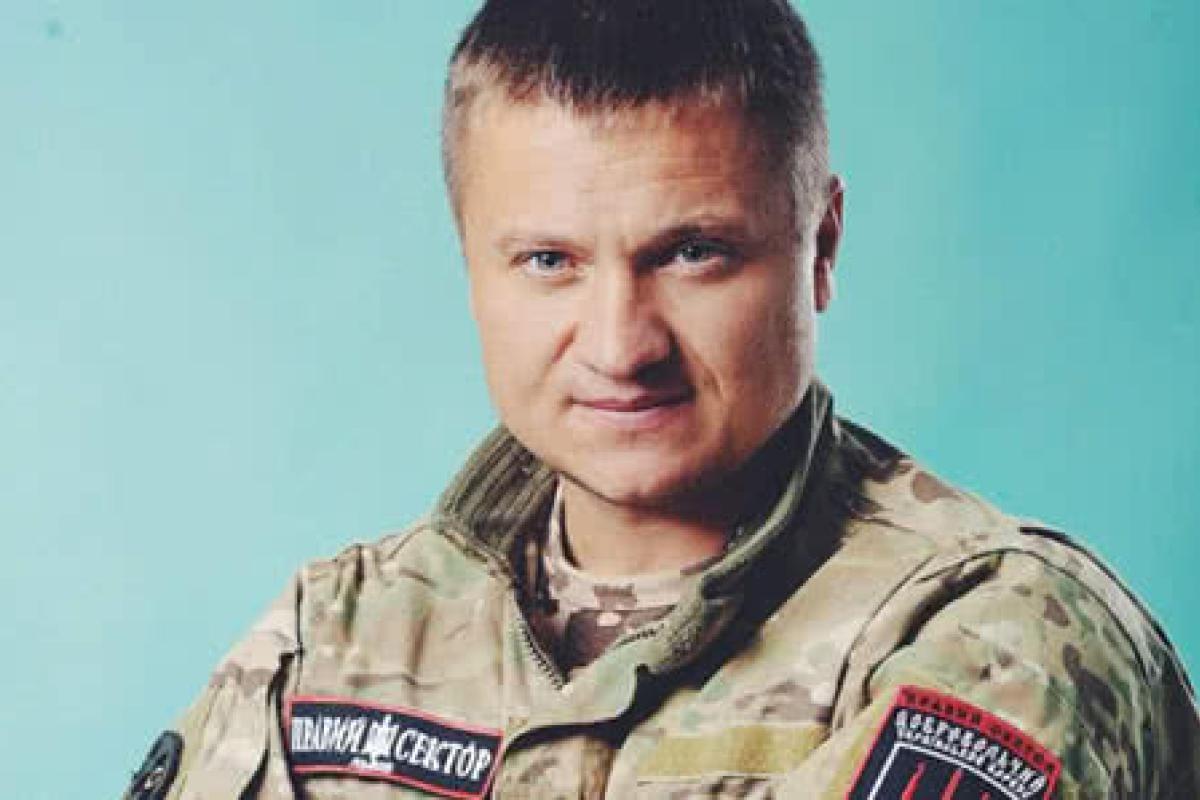 "Рак агрессивный, оперировать нельзя": Легендарный комбат "Червень" борется с тяжелой болезнью "Рак агрессивный, оперировать нельзя": Легендарный комбат "Червень" борется с тяжелой болезнью