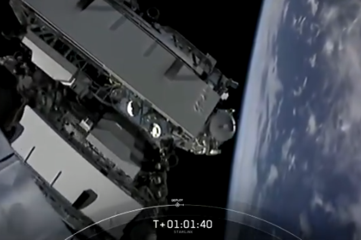 SpaceX вывела на орбиту еще 60 спутников для глобального интернета Starlink SpaceX вывела на орбиту еще 60 спутников для глобального интернета Starlink