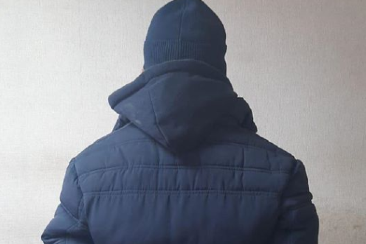 Познакомились в онлайне: В Кривом Роге местный житель изнасиловал и ограбил 20-летнюю девушку Познакомились в онлайне: В Кривом Роге местный житель изнасиловал и ограбил 20-летнюю девушку