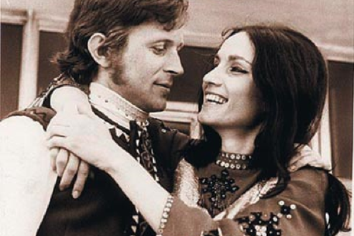 "Лебединая верность": София Ротару тепло вспомнила о покойном муже "Лебединая верность": София Ротару тепло вспомнила о покойном муже