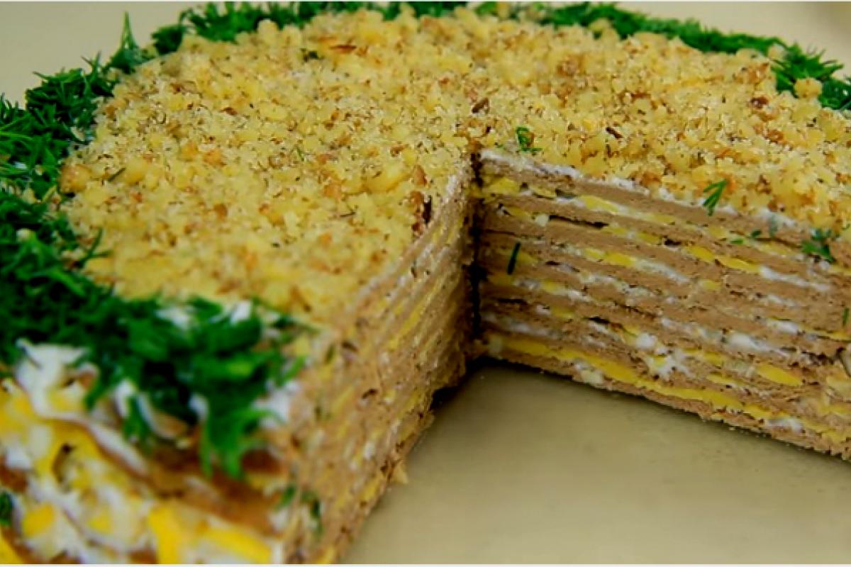 Закусочный торт с необычной начинкой Закусочный торт с необычной начинкой