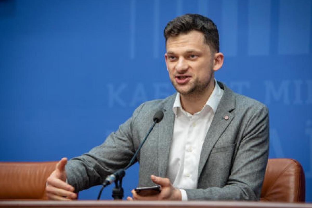 Новый сервис: Украинцев освободили от необходимости предоставлять госорганам бумажные квитанции