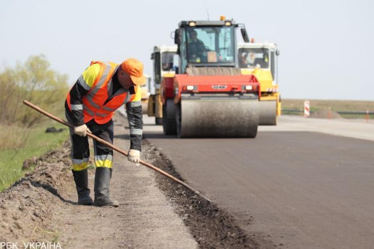 "Большая стройка": В Украине с 1 марта начнется масштабное строительство дорог "Большая стройка": В Украине с 1 марта начнется масштабное строительство дорог