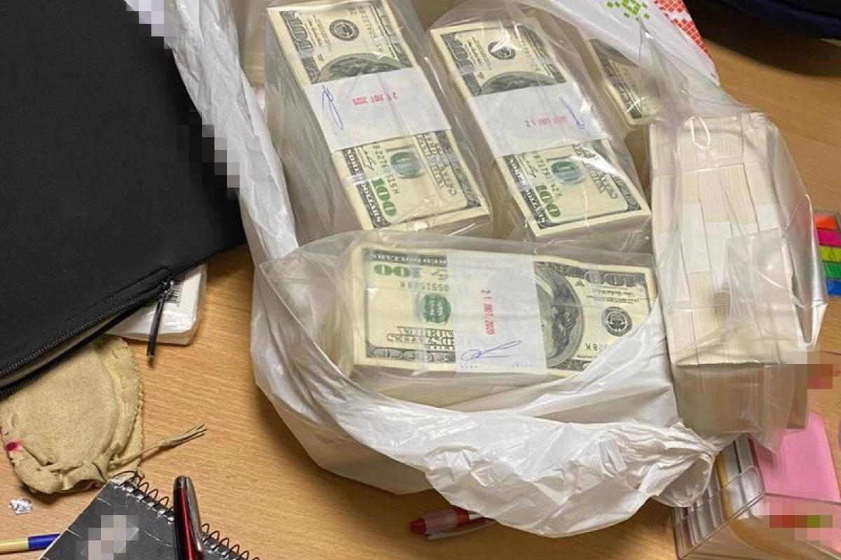 СБУ блокировала фейковую торговлю государственными должностями на миллионы долларов СБУ блокировала фейковую торговлю государственными должностями на миллионы долларов