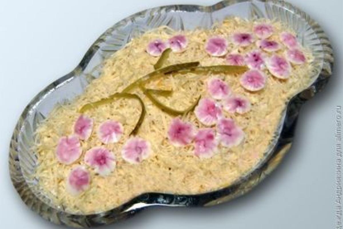 Салат "Ветка сакуры" Салат "Ветка сакуры"