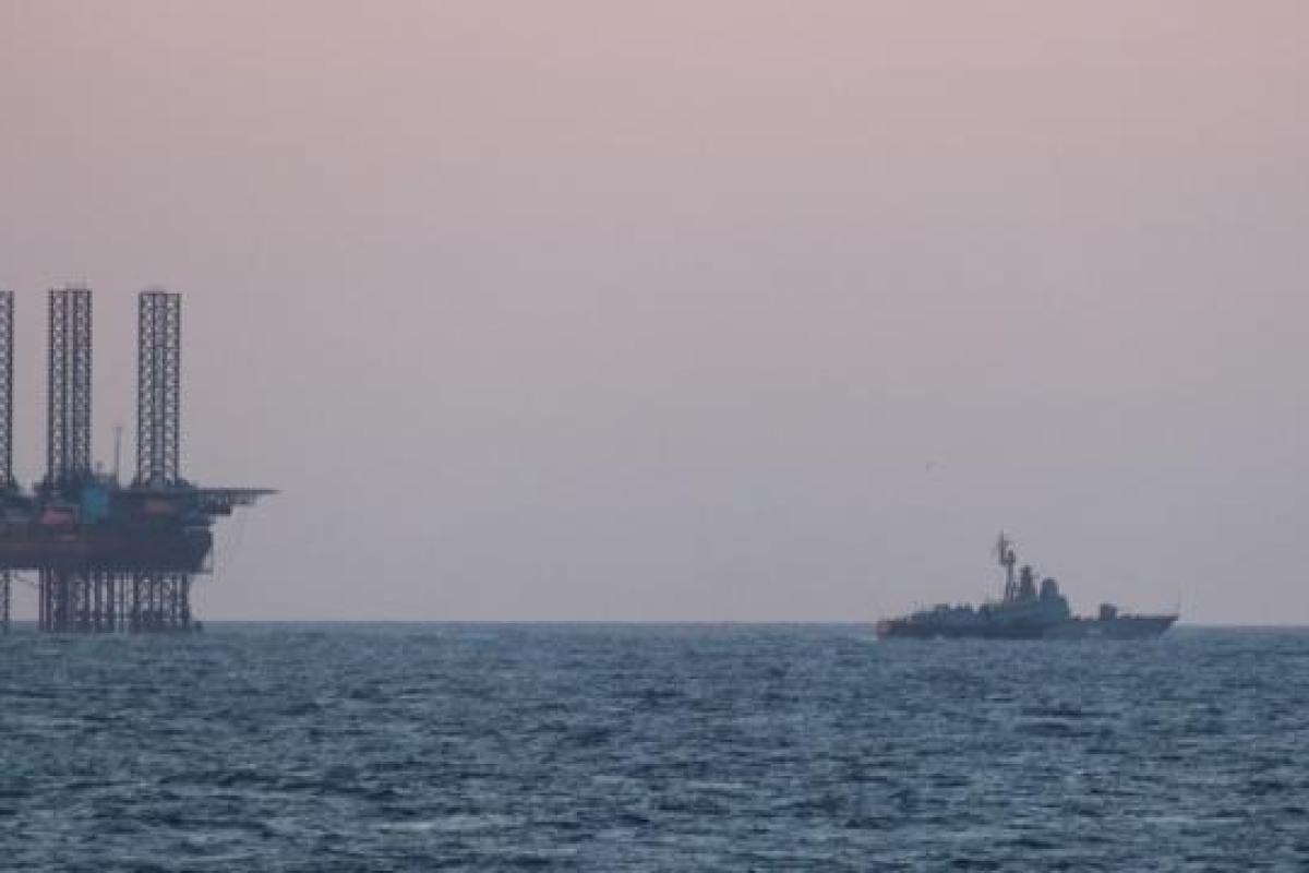 В воды Украины незаконно вошел российский ракетный катер (видео)
