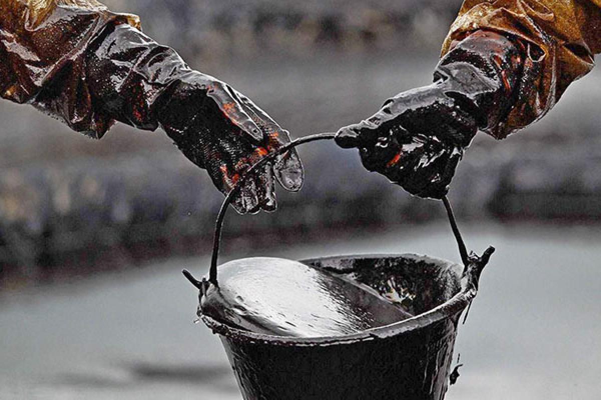 В США цена на нефть упала ниже нуля