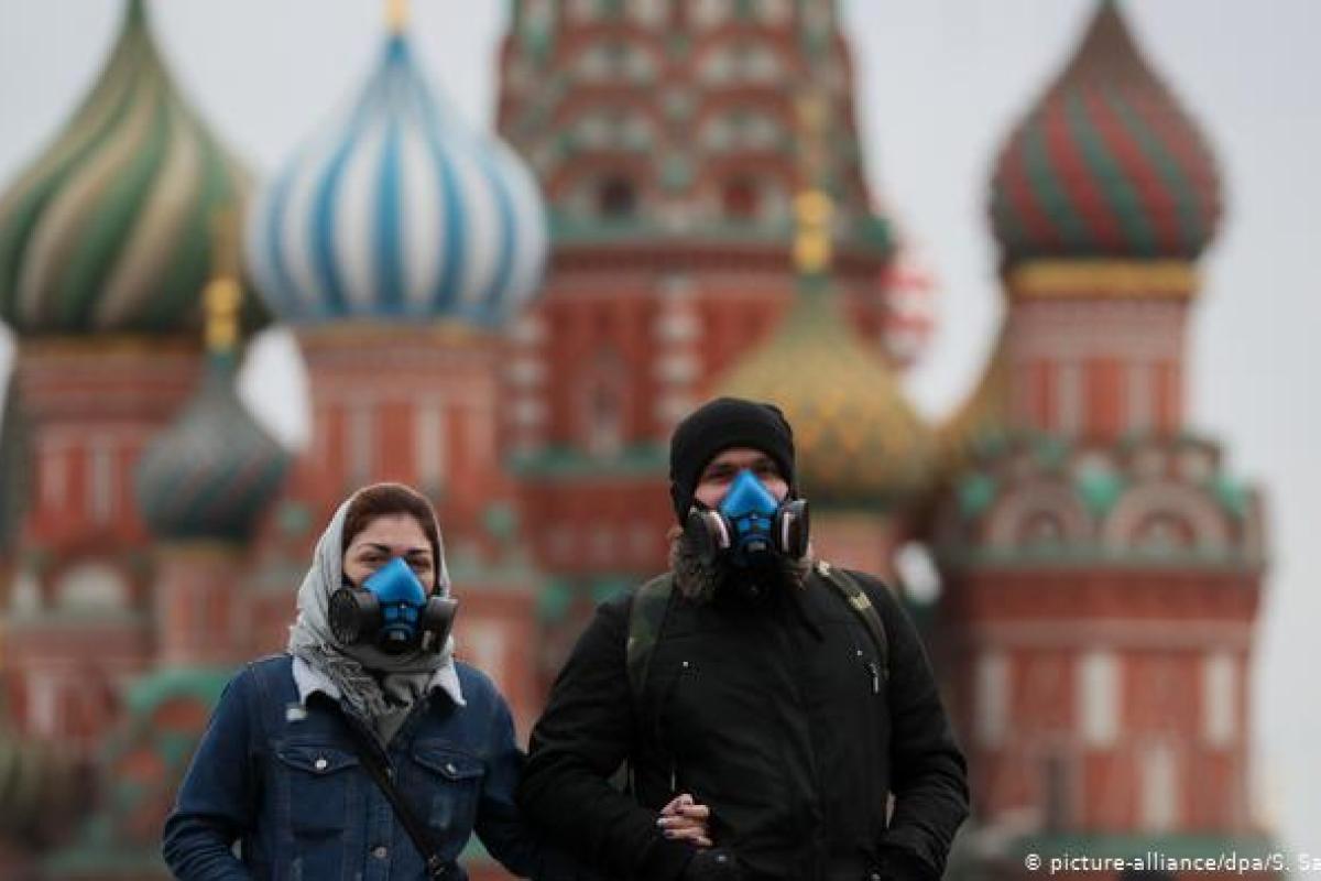 Выход из дома по пропускам: в Москве вводится режим всеобщей самоизоляции