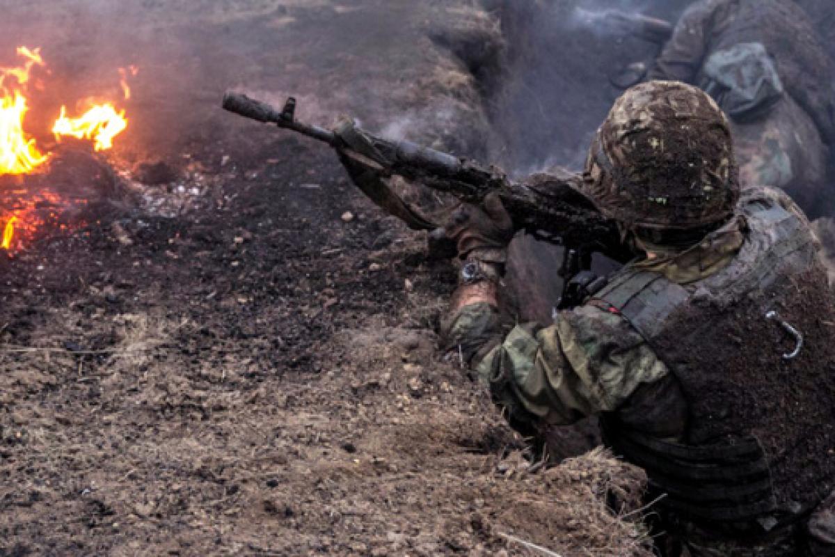Террористы 4 раза обстреляли украинские позиции, на что получили жесткий ответ - штаб  Террористы 4 раза обстреляли украинские позиции, на что получили жесткий ответ - штаб