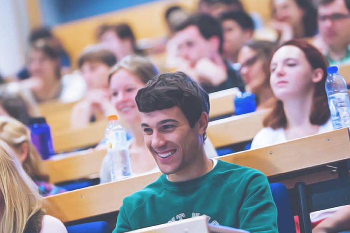 Вводится минимальная цена контрактного обучения - Министерство образования Вводится минимальная цена контрактного обучения - Министерство образования