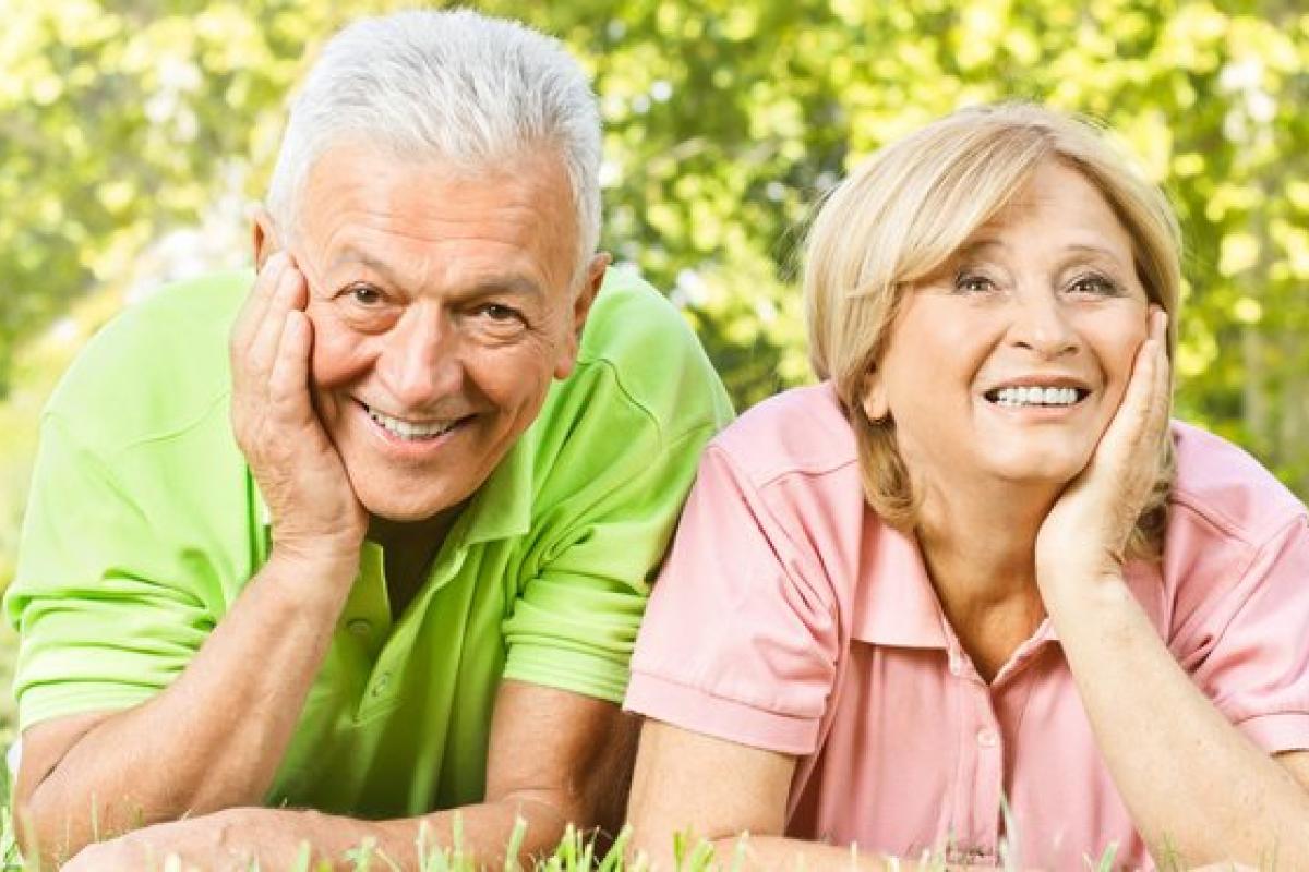 Медик рассказал, как пожилым людям защититься от вирусных инфекций