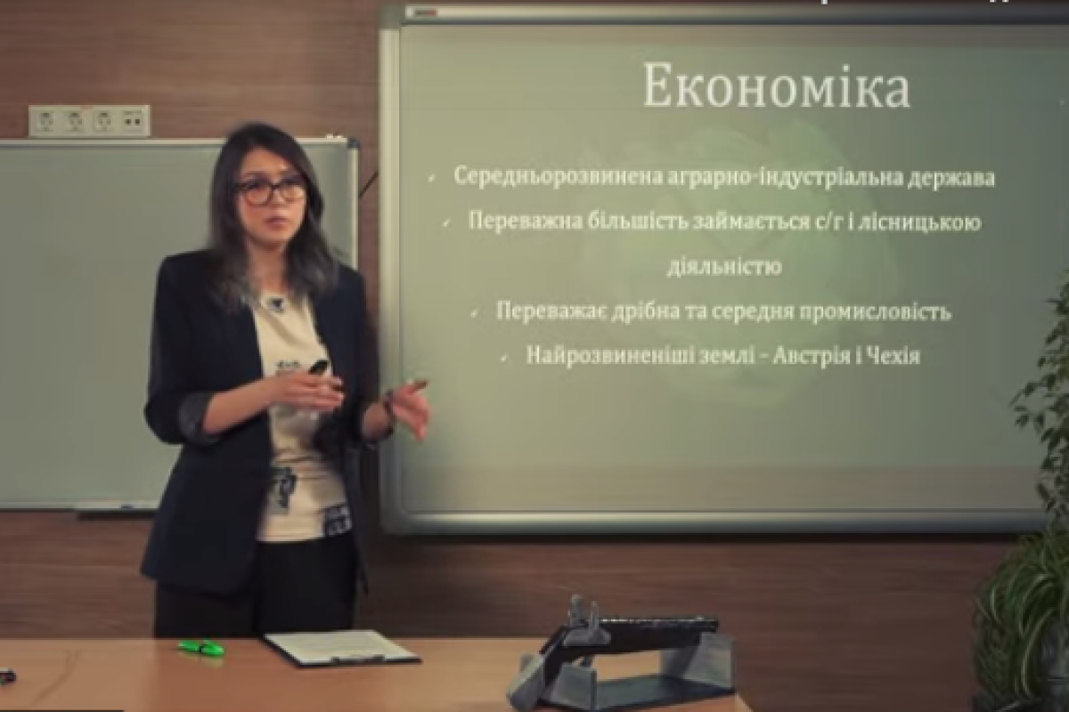 Стартует проект "Всеукраинская школа онлайн": на каких телеканалах смотреть уроки Стартует проект "Всеукраинская школа онлайн": на каких телеканалах смотреть уроки