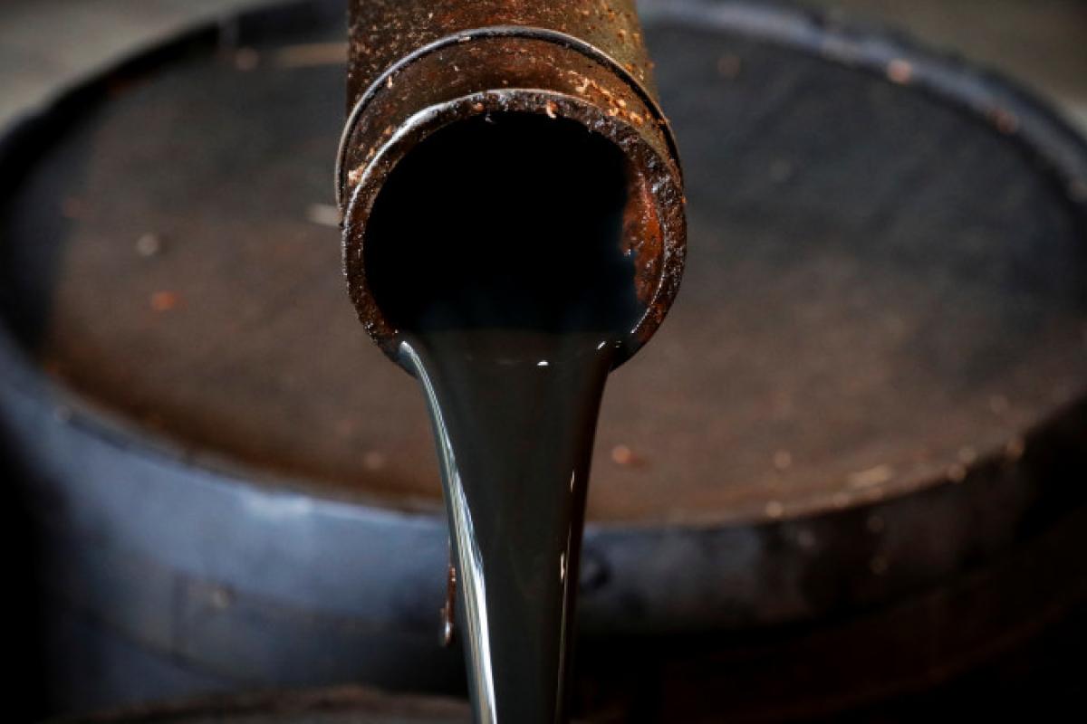 Цена американской нефти WTI впервые обрушилась ниже нуля