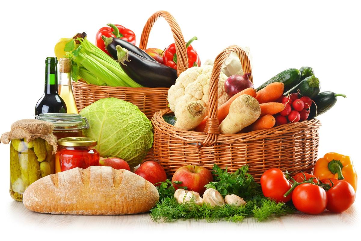 В Украине снизились цены на продукты и лекарства: на что и на сколько