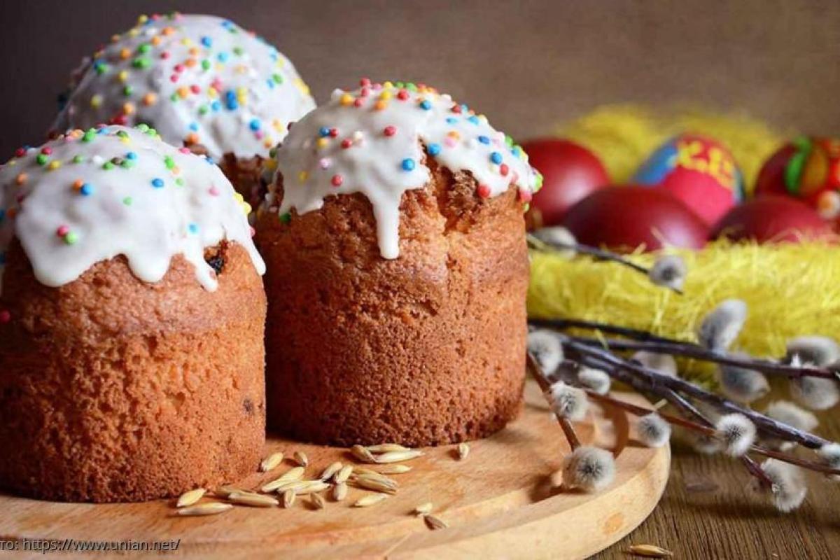 Жителям Луганщины придется праздновать Пасху "дистанционно"