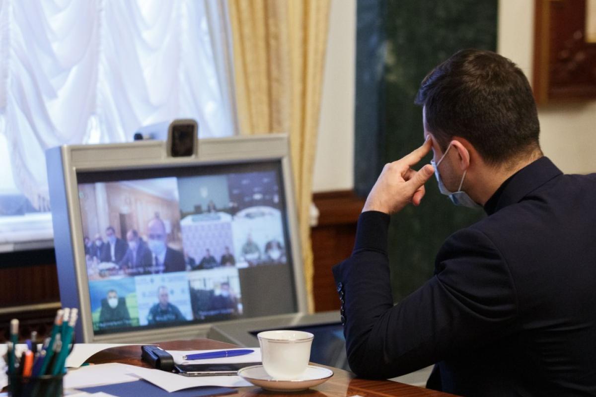 Пасха на карантине: Зеленский провел совещание касательно предотвращения распространения коронавируса Пасха на карантине: Зеленский провел совещание касательно предотвращения распространения коронавируса