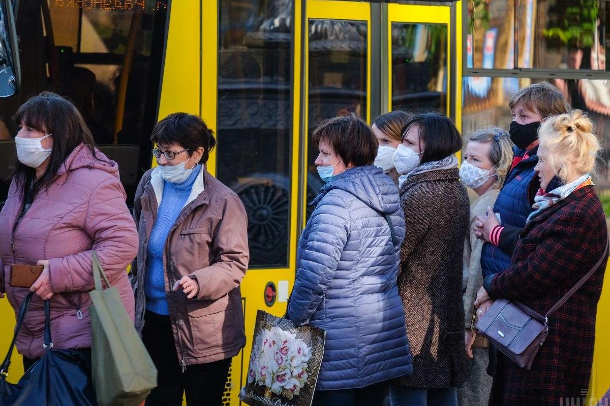 Минздрав предложил условия работы общественного транспорта после смягчения карантина Минздрав предложил условия работы общественного транспорта после смягчения карантина