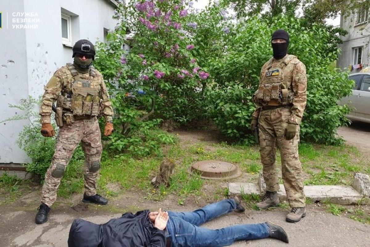 СБУ задержала жителя Северодонецка, который шпионил для спецслужб РФ СБУ задержала жителя Северодонецка, который шпионил для спецслужб РФ