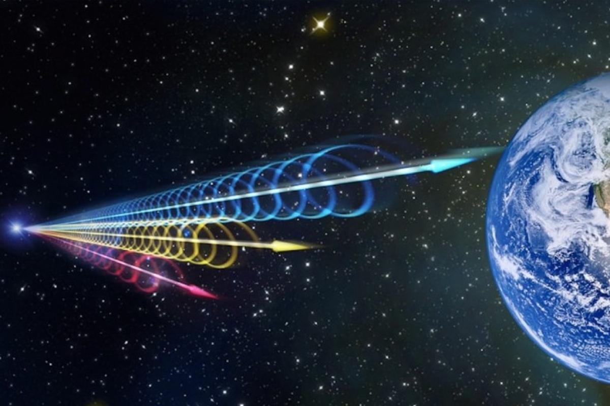 Астрономы нашли источник загадочных радиосигналов, которые доходят до Земли Астрономы нашли источник загадочных радиосигналов, которые доходят до Земли