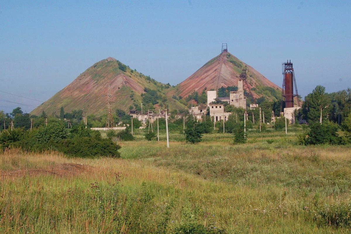 Несчастный случай на шахте "Новодружеская": горняк получил тяжелую травму