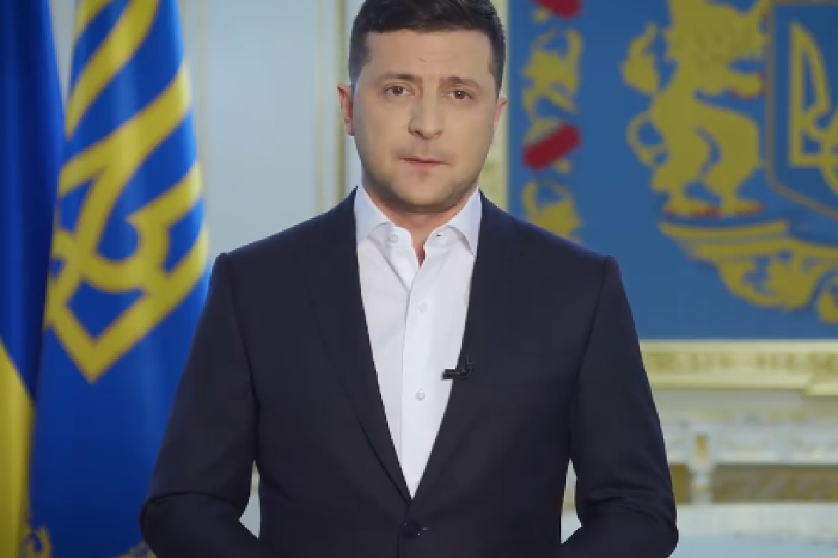 "Врачи умоляют о помощи": Зеленский высказался о проблемной медреформе "Врачи умоляют о помощи": Зеленский высказался о проблемной медреформе