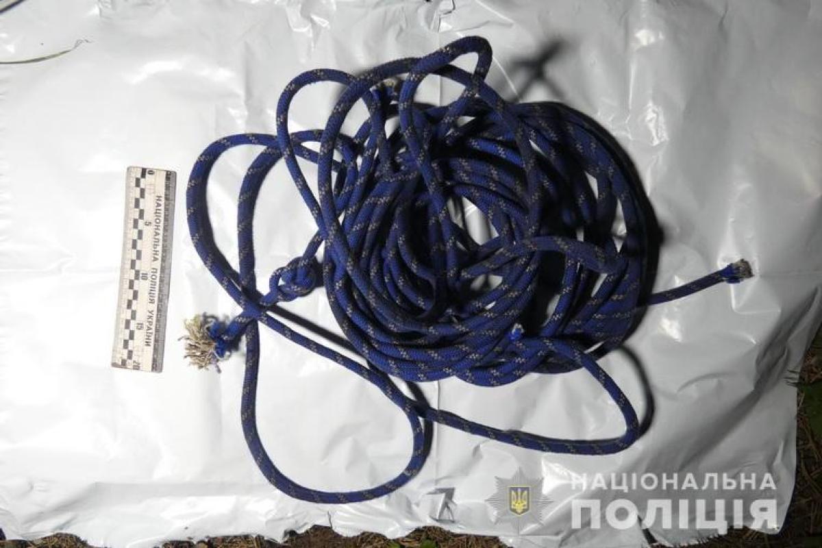 Замучали до смерти: На Луганщине следователи расследуют убийство, совершенное семьей