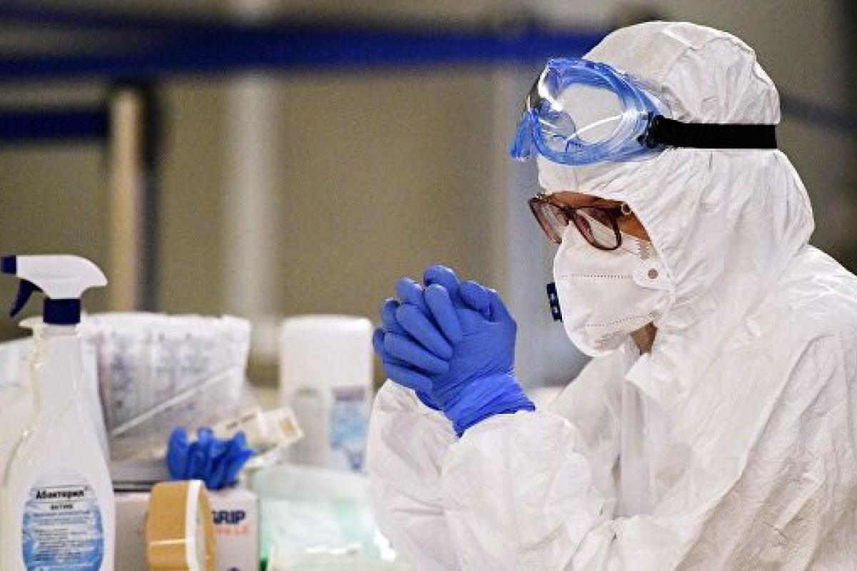 Социальное неравенство на Луганщине: как отличаются зарплаты чиновников ЛОГА и простых медиков