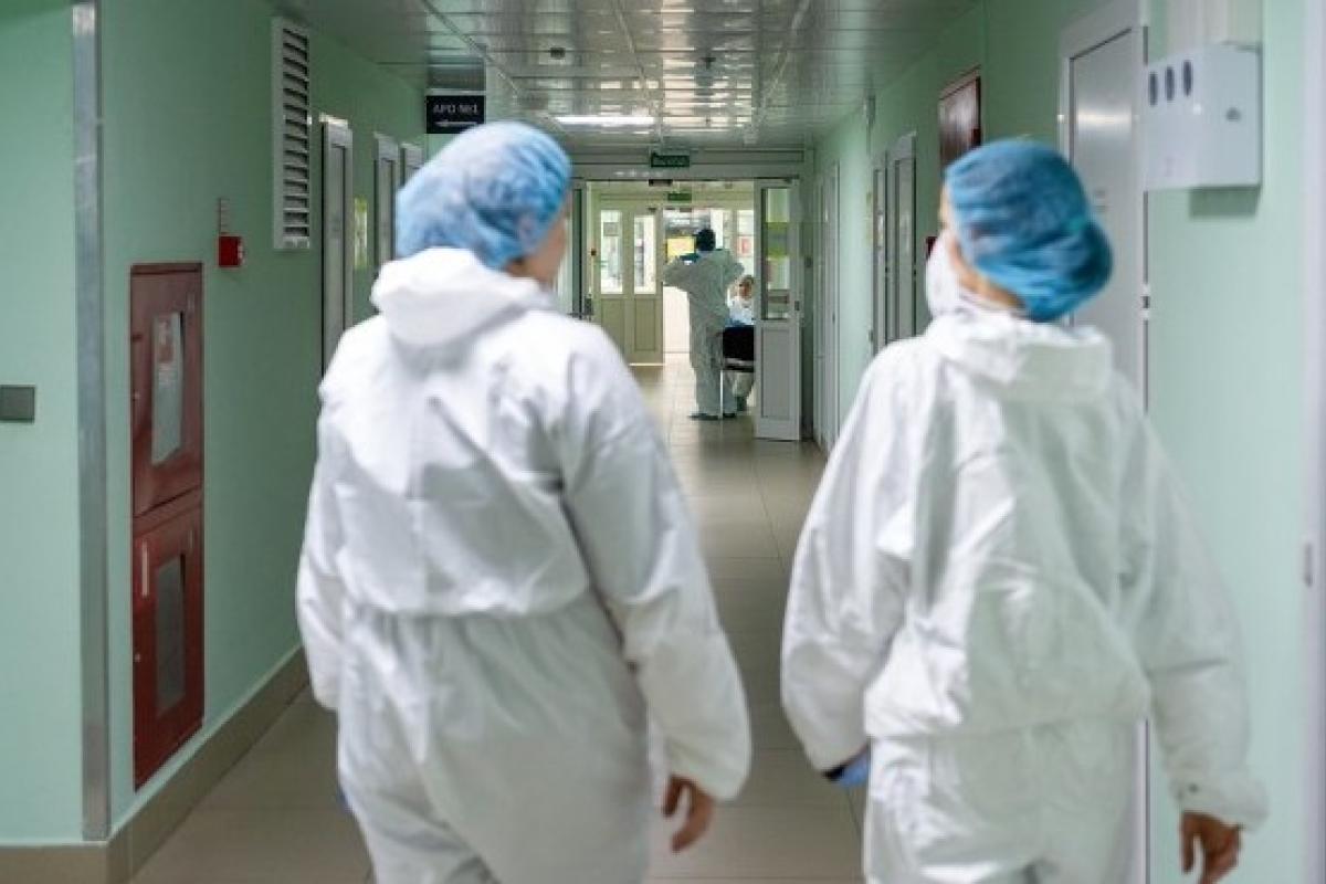 В Украине начались выплаты семьям медиков, умерших от коронавируса В Украине начались выплаты семьям медиков, умерших от коронавируса